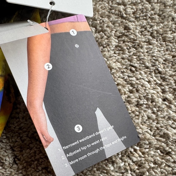 Lululemon Athletica Vibrant Abstract Leggings - Picture 5 of 7